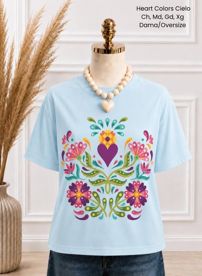PLAYERA HEART COLORS CIELO
