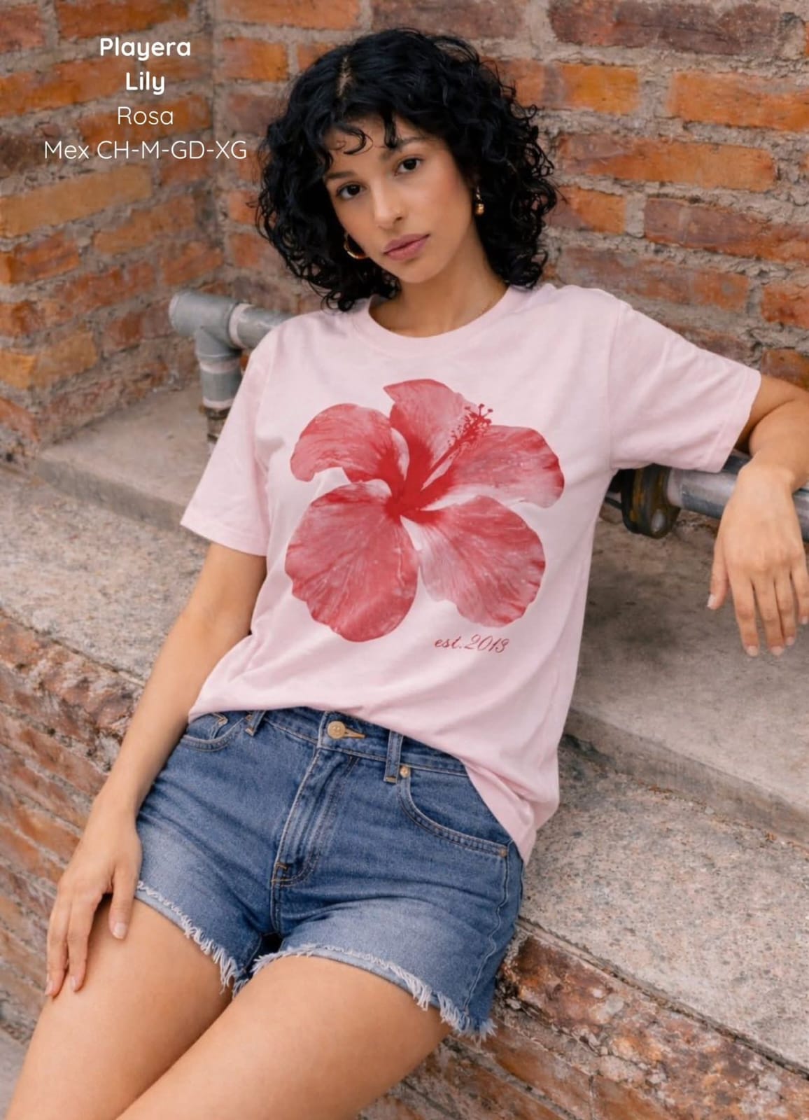 PLAYERA LILY DAMA